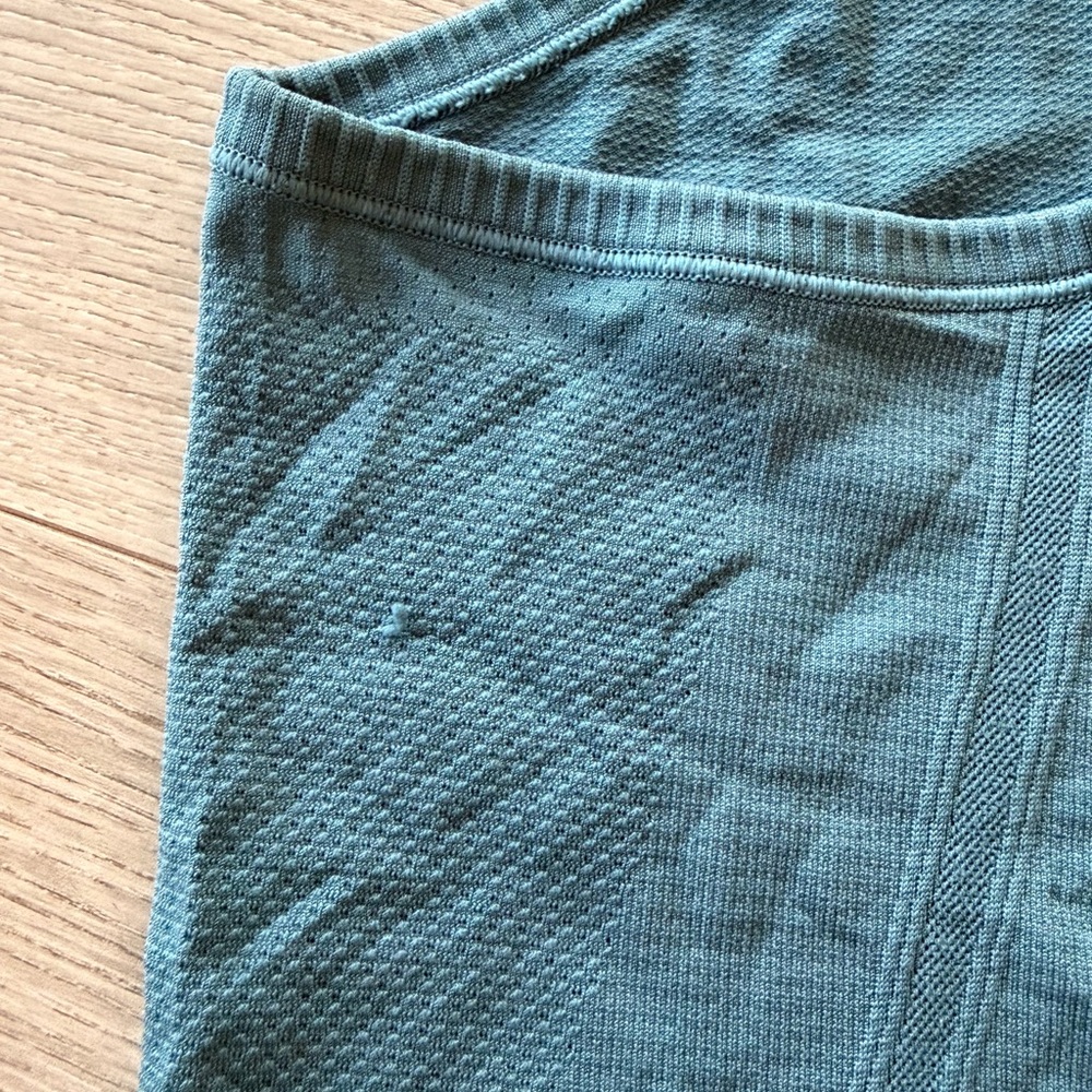 Lululemon Swiftly Tech Tank - Picture 3 of 4